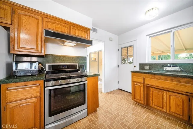 $695,000 | 8244 London Avenue, Rancho Cucamonga, CA 91730