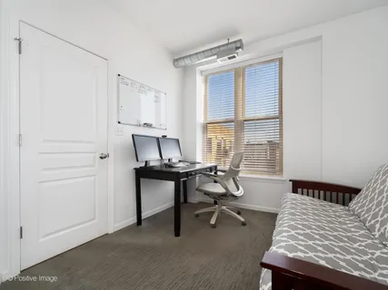 $595,000 | 1645 West School Street, Unit 418, Chicago, IL 60657