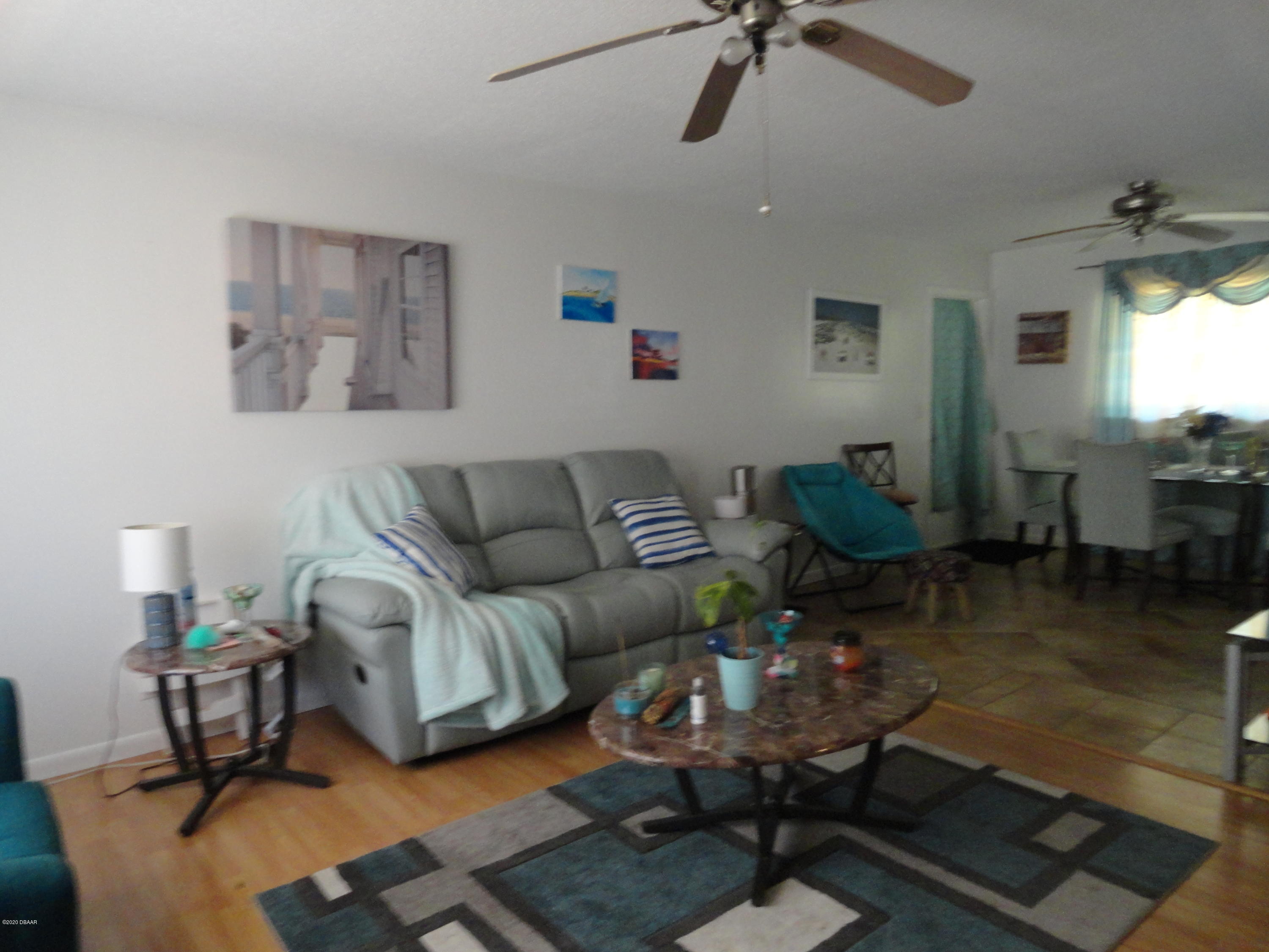 562 Lambright Road South Daytona, FL 32119 - Photo 3 of 15 DSC00794