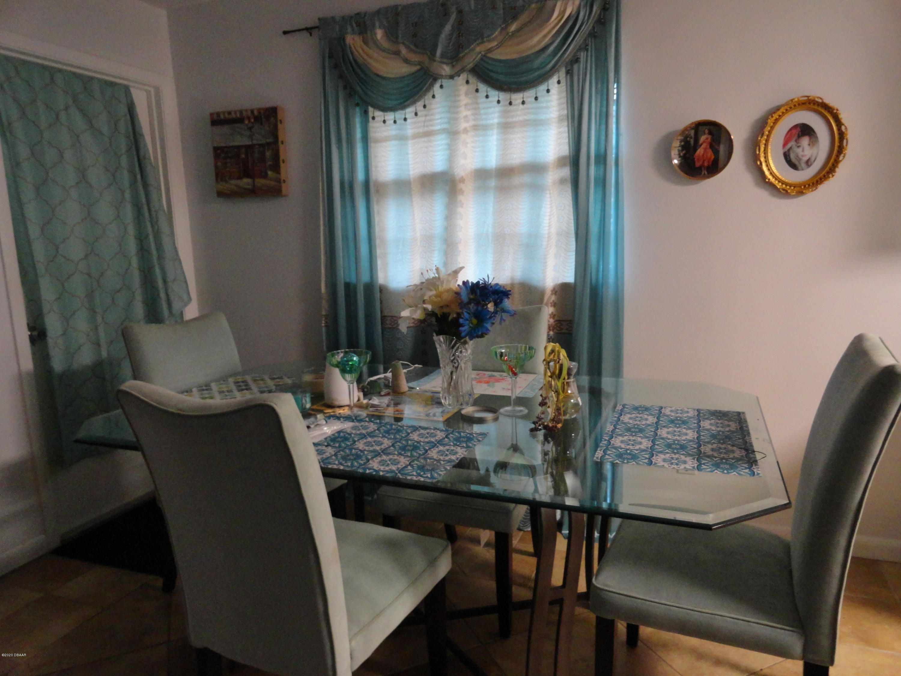 562 Lambright Road South Daytona, FL 32119 - Photo 4 of 15 DSC00823