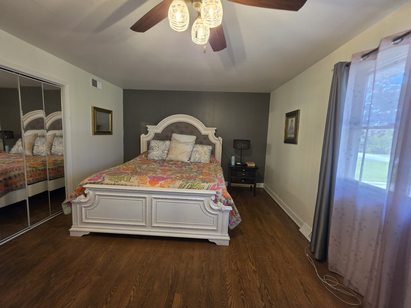 1S205 Valley Road Lombard, IL 60148 - Photo 10 of 18 Gallery Image 10
