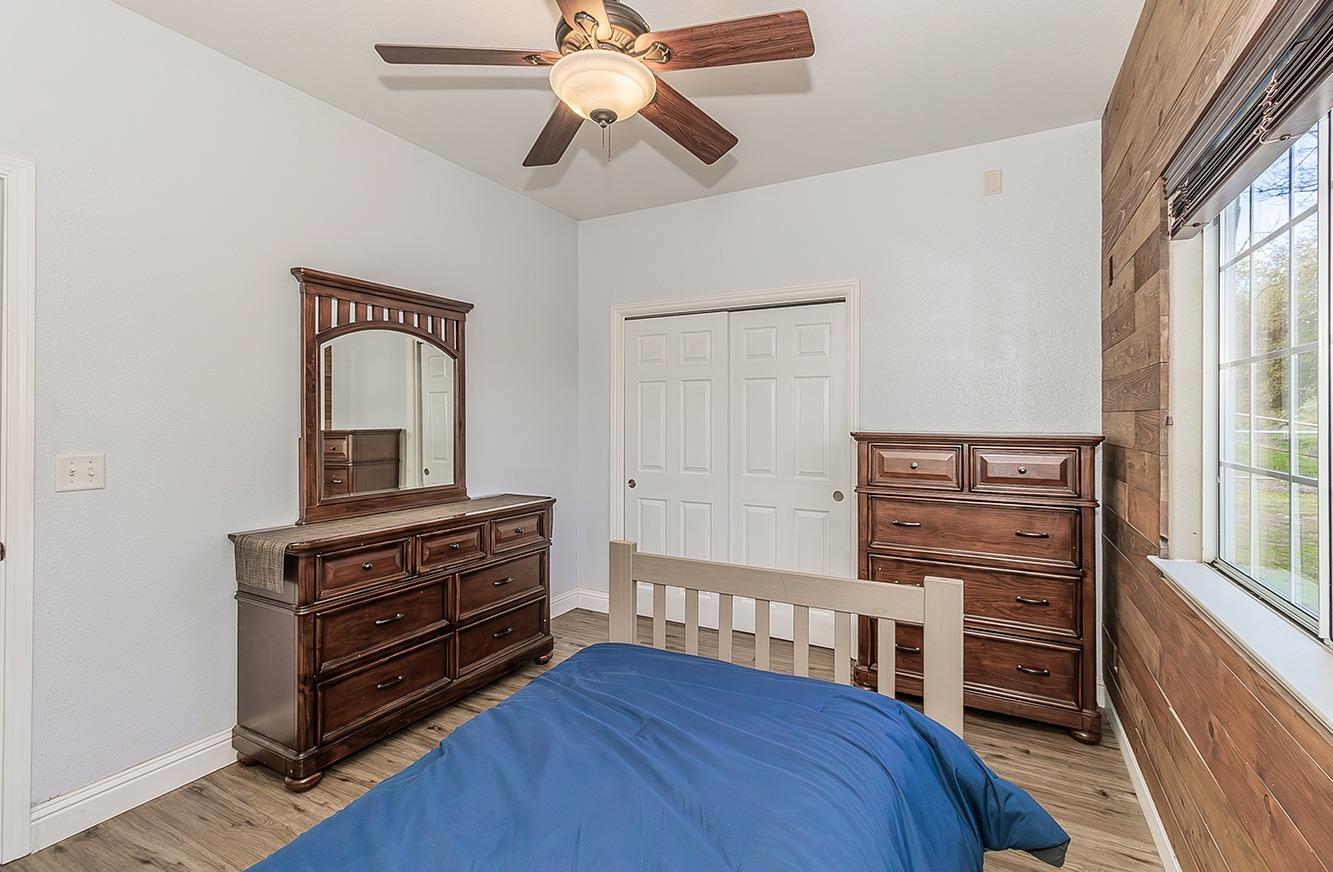 21777 Tollhouse Road Clovis, CA 93619 - Photo 32 of 99