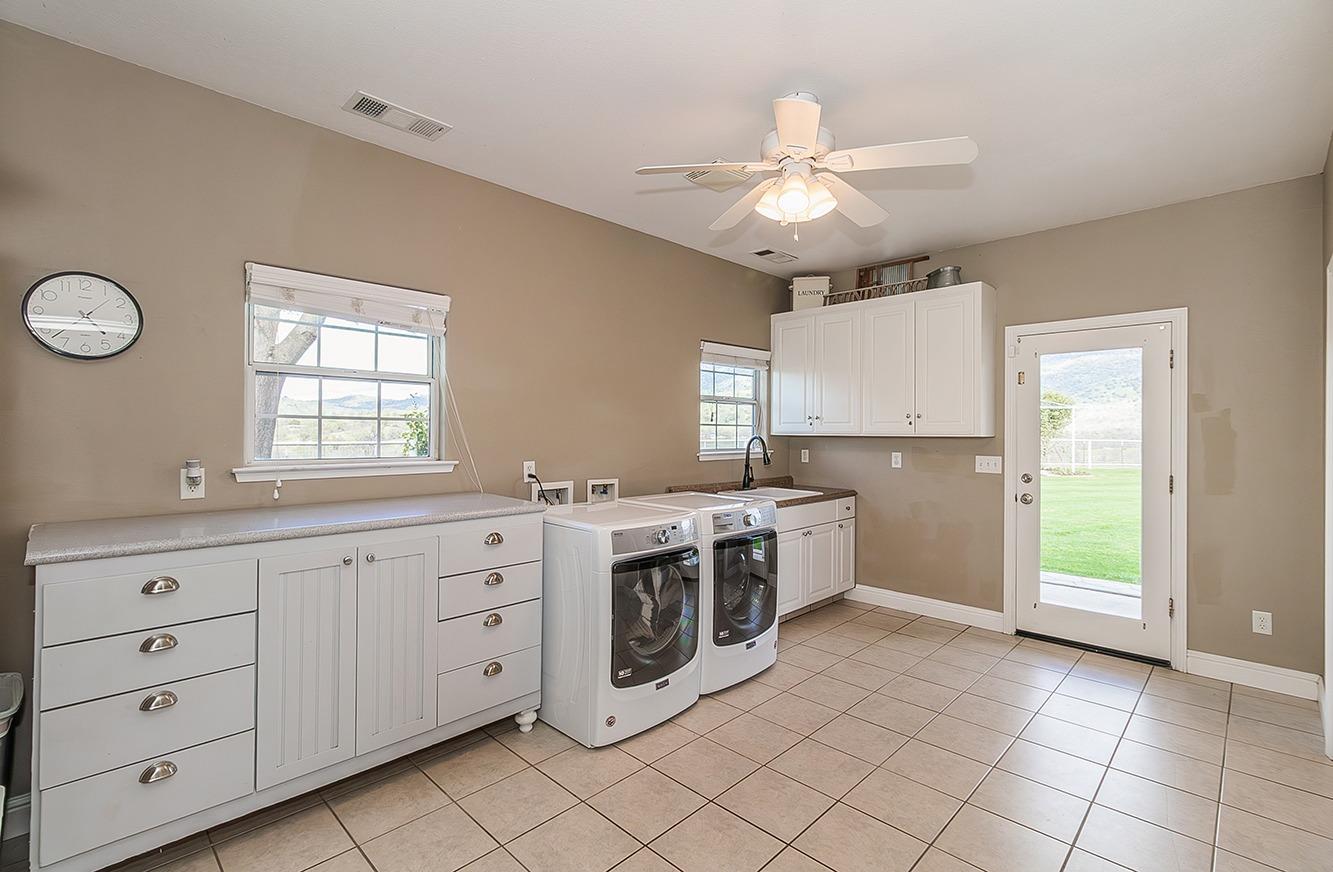 21777 Tollhouse Road Clovis, CA 93619 - Photo 34 of 99