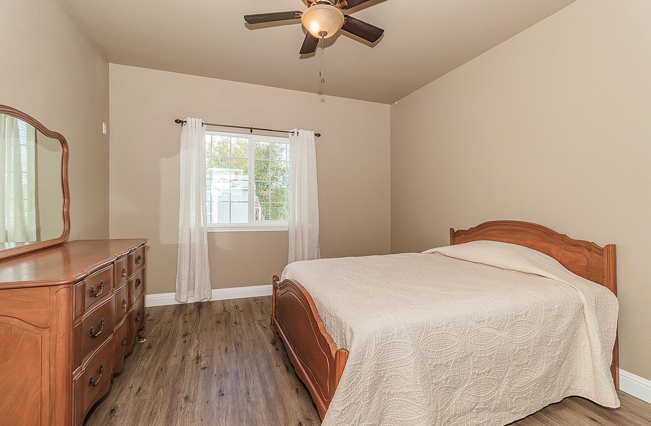 21777 Tollhouse Road Clovis, CA 93619 - Photo 37 of 99