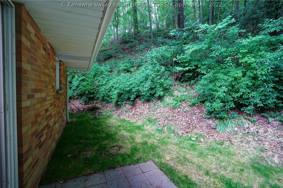 1812 Pine Manor Road Charleston, WV 25311 - Photo 30 of 31 Gallery Image 30