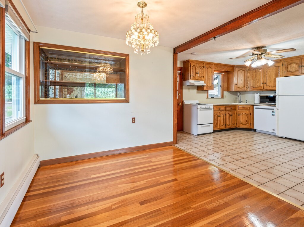 28 Superior Road Worcester, MA 01604 - Photo 5 of 41 Gallery Image 5