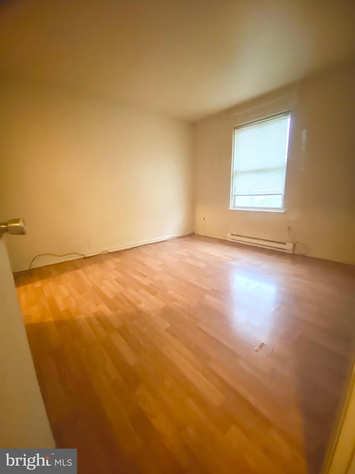 202 Hampshire Road Sicklerville, NJ 08081 - Photo 9 of 16