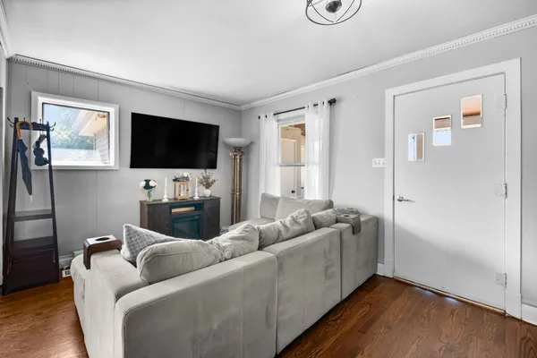 $475,000 | 4333 Blanchan Avenue, Brookfield, IL 60513