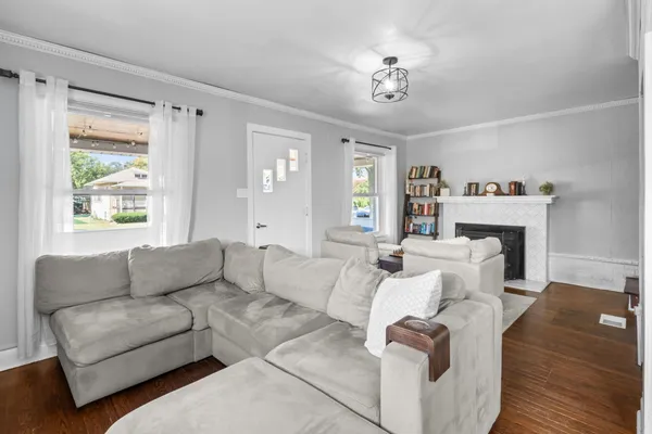 $475,000 | 4333 Blanchan Avenue, Brookfield, IL 60513