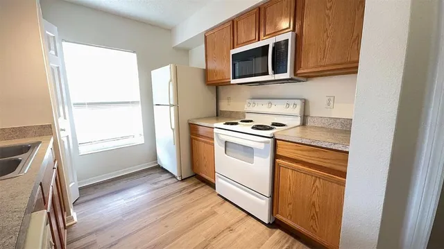 $1,850 | 4109 Gradstone Place, Tampa, FL 33617