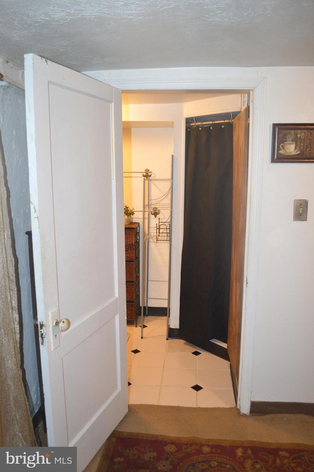 8276 Temple Road Philadelphia, PA 19150 - Photo 62 of 73 Gallery Image 62