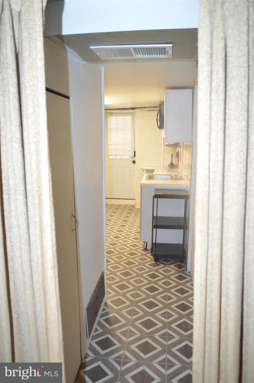 8276 Temple Road Philadelphia, PA 19150 - Photo 65 of 73 Gallery Image 65