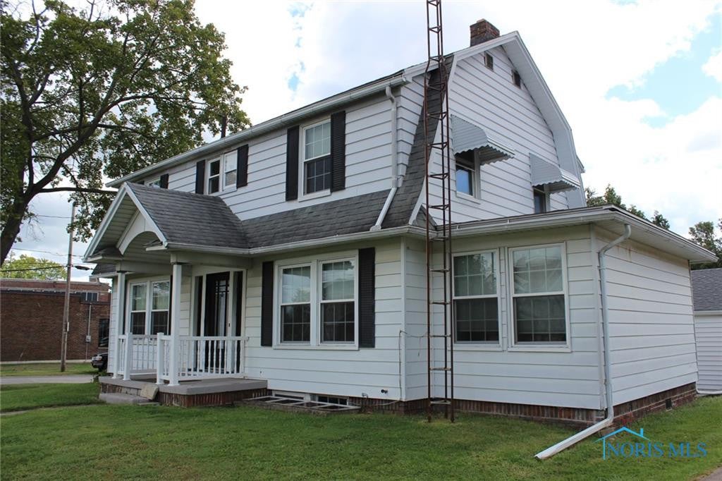 301 Eagle Point Road Rossford, OH 43460 - Photo 3 of 46 Gallery Image 3