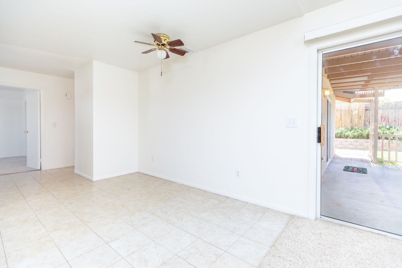 401 Vista Street Ridgecrest, CA 93555 - Photo 11 of 34