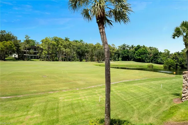 a view of an ocean view