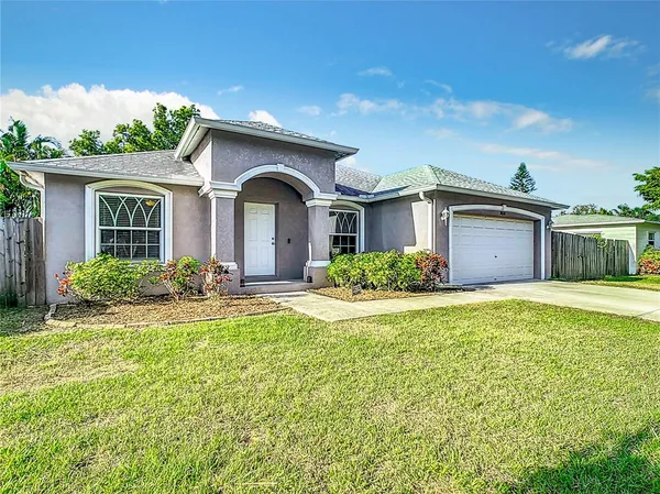 $3,000 | 3600 24th Avenue North, St. Petersburg, FL 33713