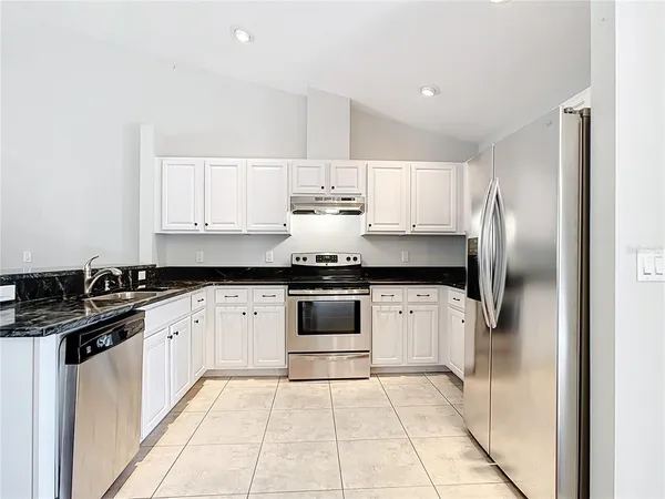 $3,000 | 3600 24th Avenue North, St. Petersburg, FL 33713