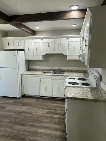 $353,200 | 810 Forest Dale Lane, Hixson, TN 37343