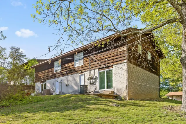 $353,200 | 810 Forest Dale Lane, Hixson, TN 37343