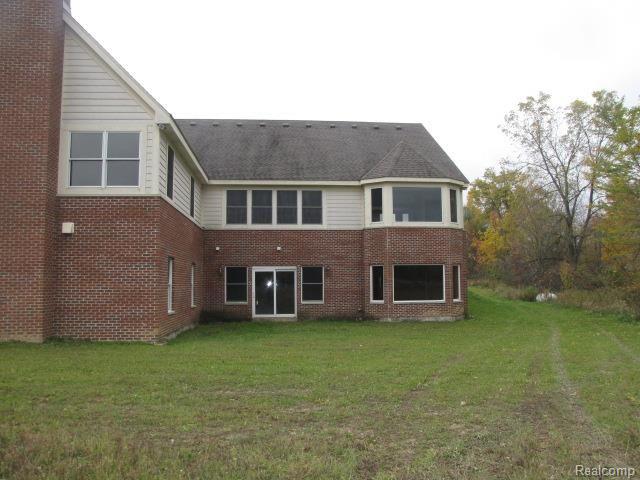 10732 Chase Lake Road Fowlerville, MI 48836 - Photo 13 of 69 IMG_4521.jpg