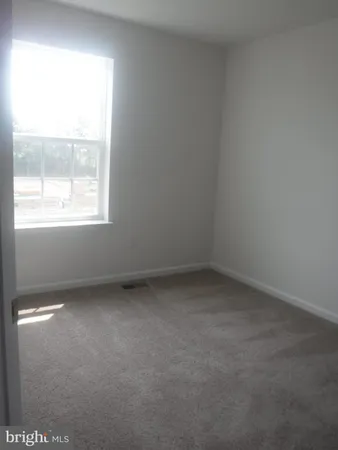 $1,825 | 202 Magellan Drive, Martinsburg, WV 25404