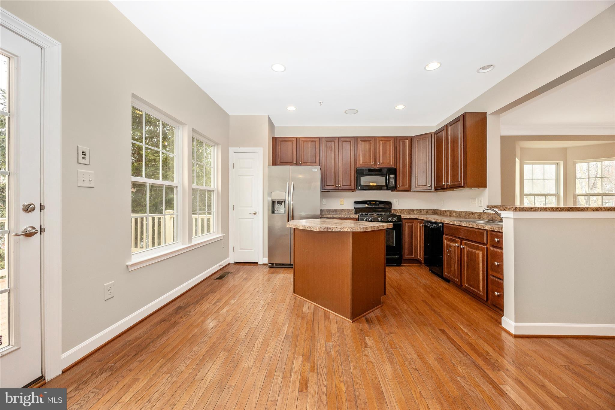 1101 Spring Run Court Frederick, MD 21702 - Photo 14 of 62 Kitchen