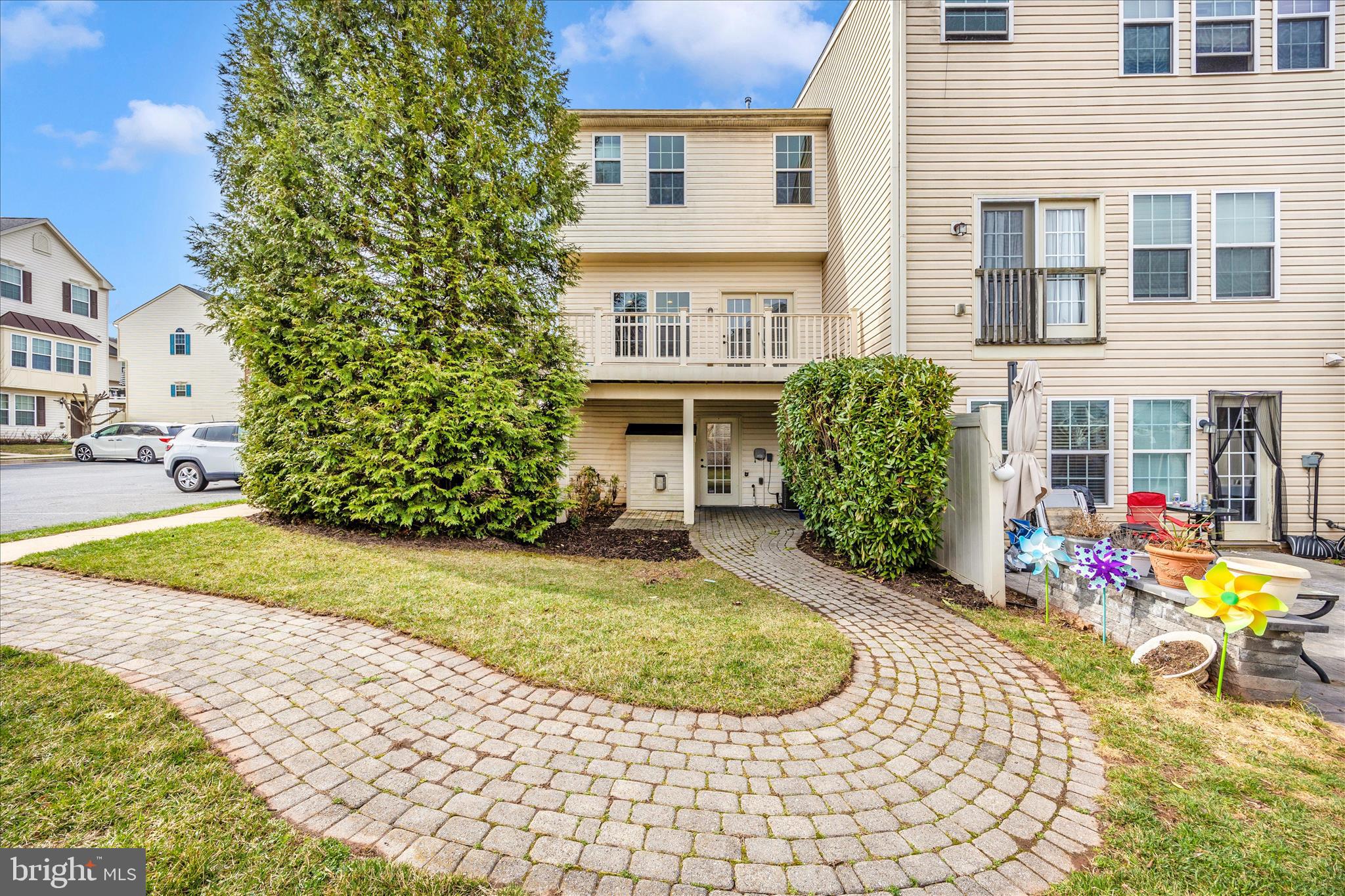 1101 Spring Run Court Frederick, MD 21702 - Photo 41 of 62 Exterior Back