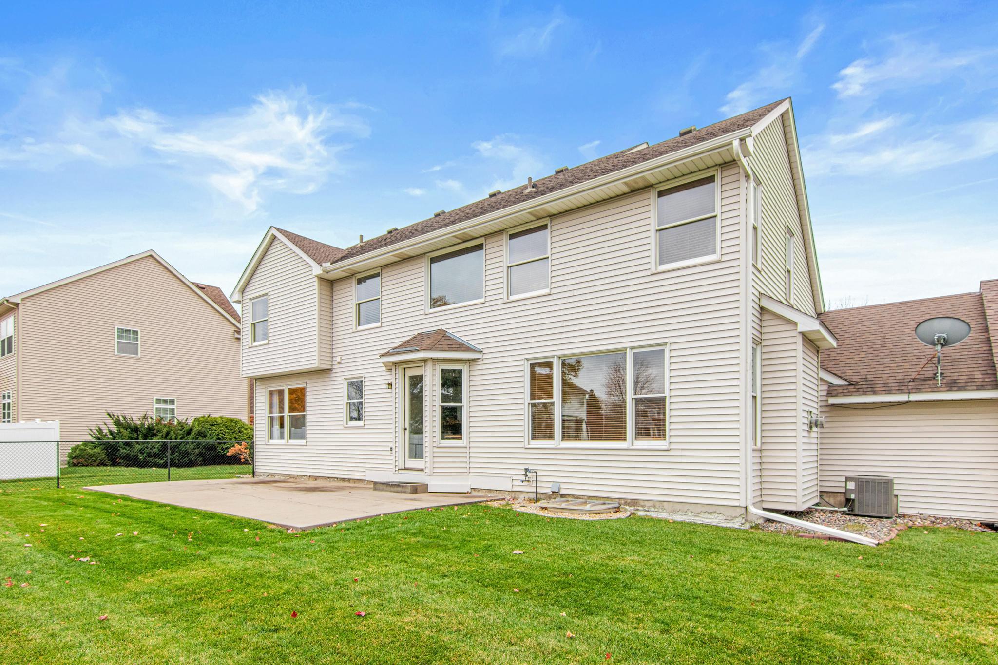 18244 87th Place North Maple Grove, MN 55311 - Photo 37 of 43