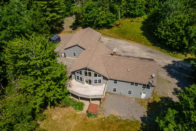 $565,000 | 40 Penobscot Ridge Road, Charleston, ME 04422