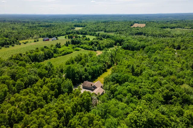 $565,000 | 40 Penobscot Ridge Road, Charleston, ME 04422