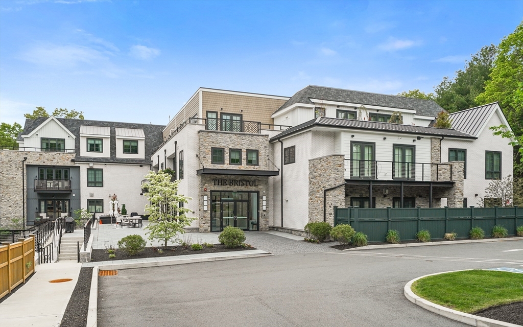 148 Weston Road, Unit 304 Wellesley, MA 02482 - Photo 33 of 33