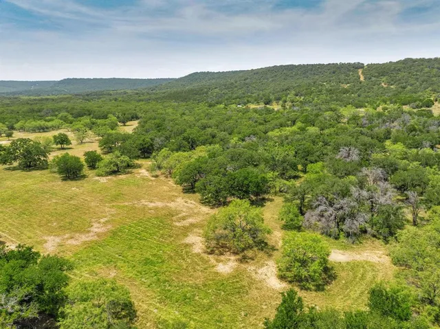 $499,999 | 129 North FM 129, Santo, TX 76472