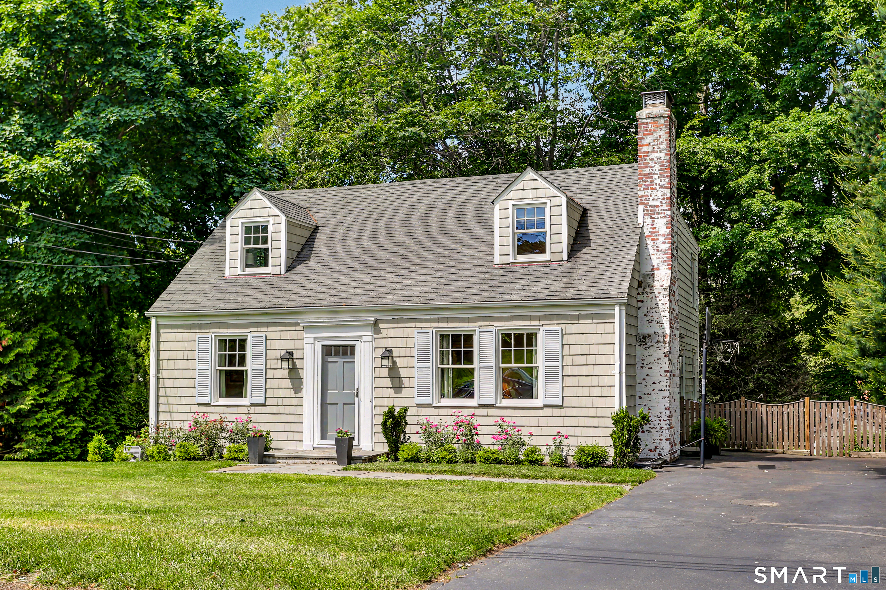 33 Walmsley Road Darien, CT 06820 - Photo 37 of 37