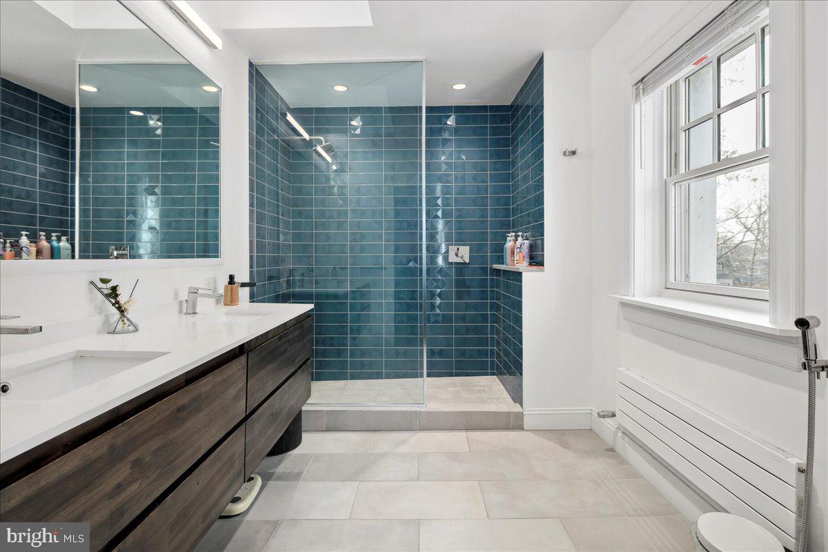 2017 Klingle Road Northwest Washington, DC 20010 - Photo 32 of 50