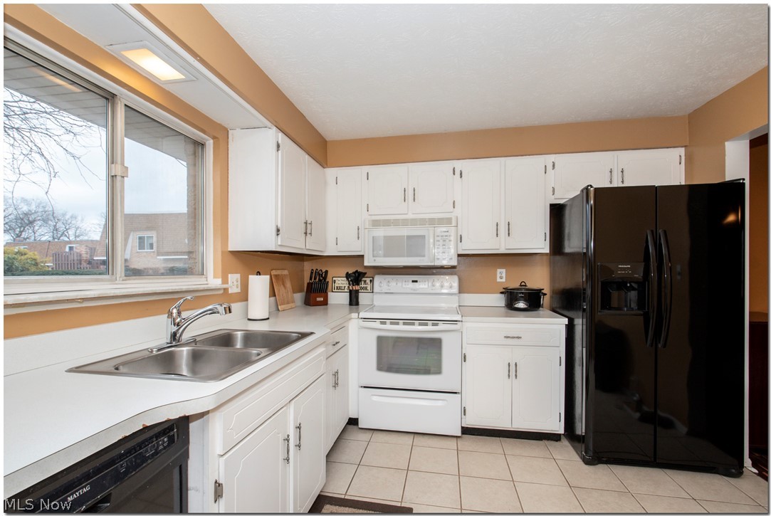 6472 State Road, Unit J10 Parma, OH 44134 - Photo 6 of 35