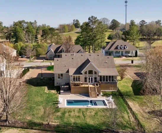 $939,000 | 524 Country Club Drive, Dickson, TN 37055