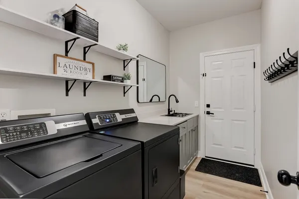 $939,000 | 524 Country Club Drive, Dickson, TN 37055