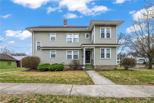 $269,900 | 790 Thurston Road, Rochester, NY 14619