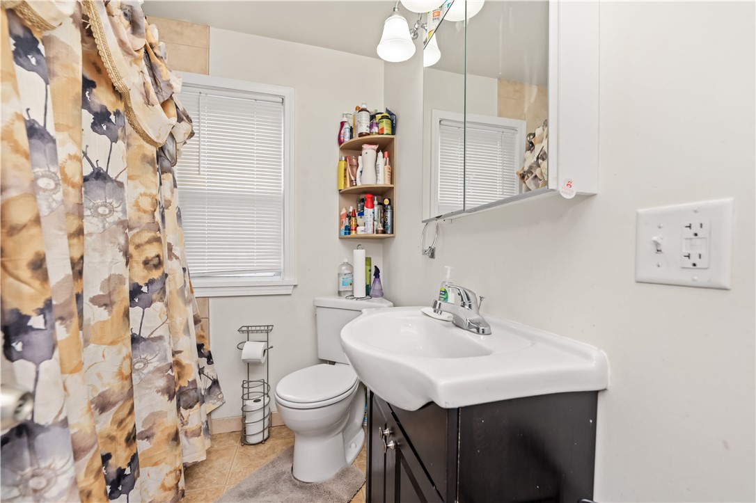 790 Thurston Road Rochester, NY 14619 - Photo 12 of 22