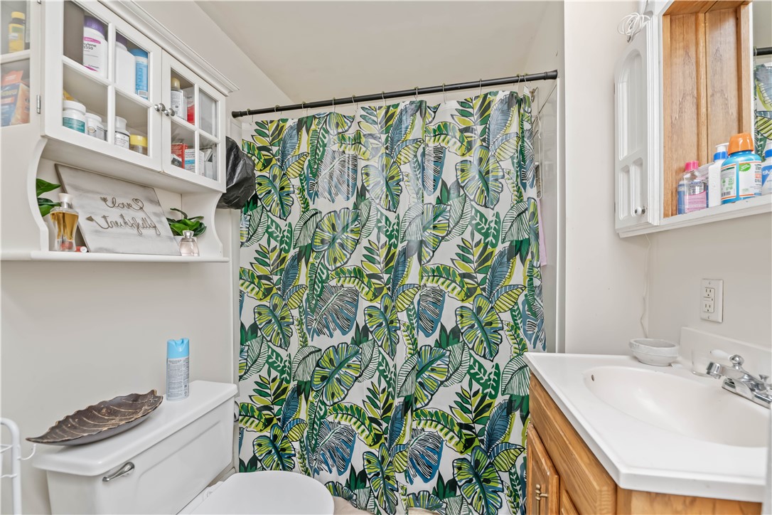 790 Thurston Road Rochester, NY 14619 - Photo 21 of 22