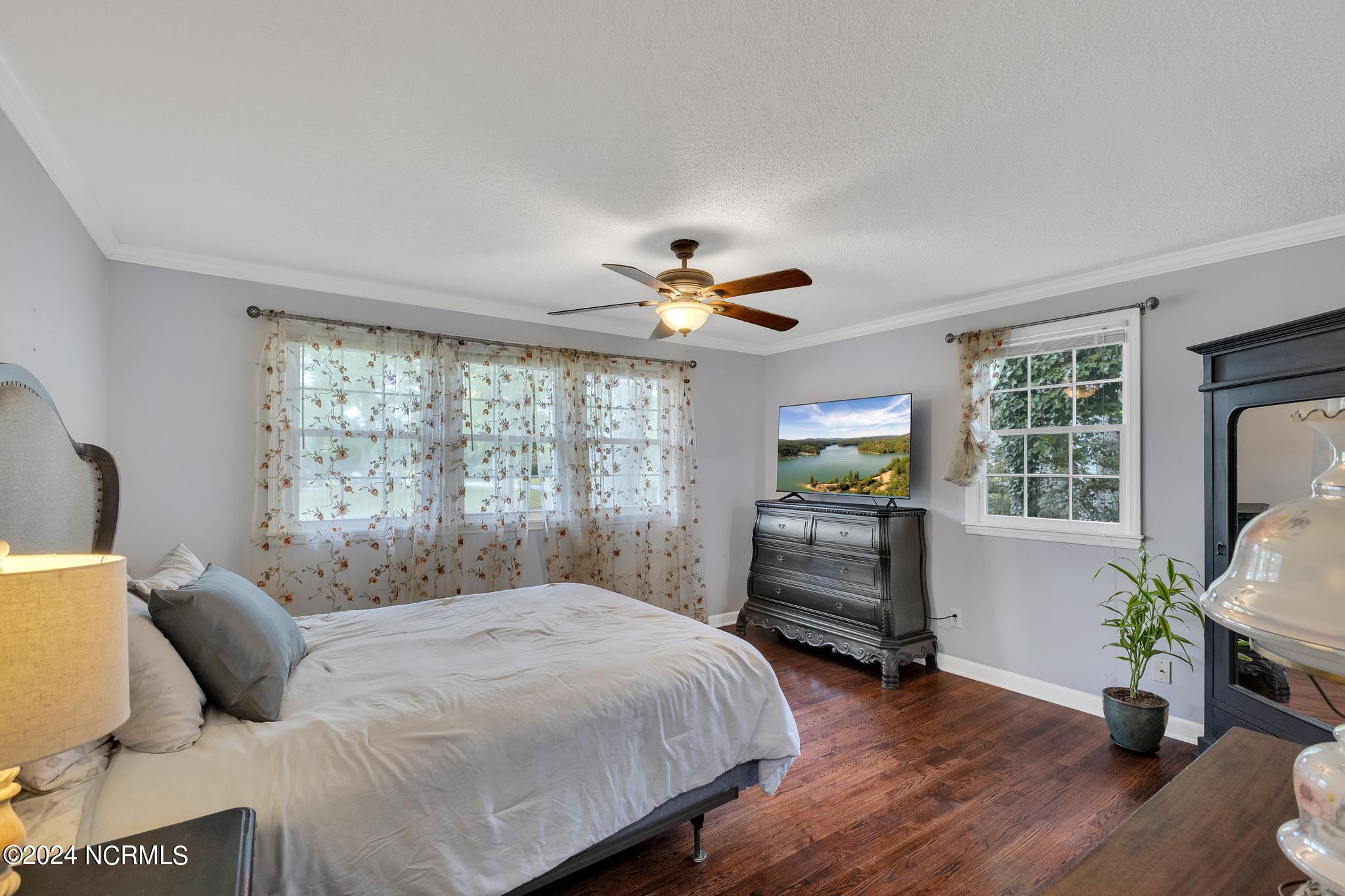 401 Brookview Drive Jacksonville, NC 28540 - Photo 21 of 39 401 brookview 14