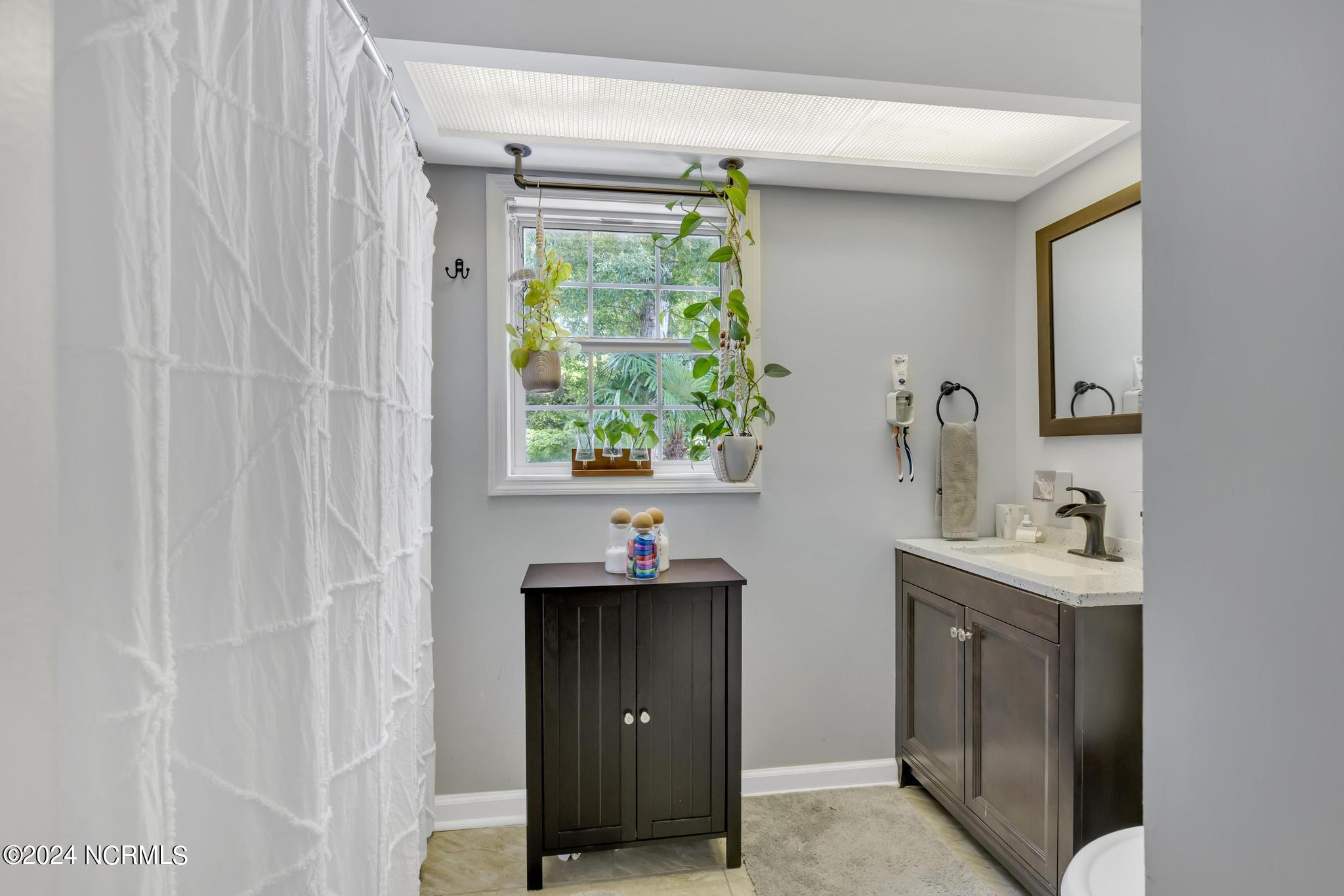 401 Brookview Drive Jacksonville, NC 28540 - Photo 28 of 39 401 brookview 3