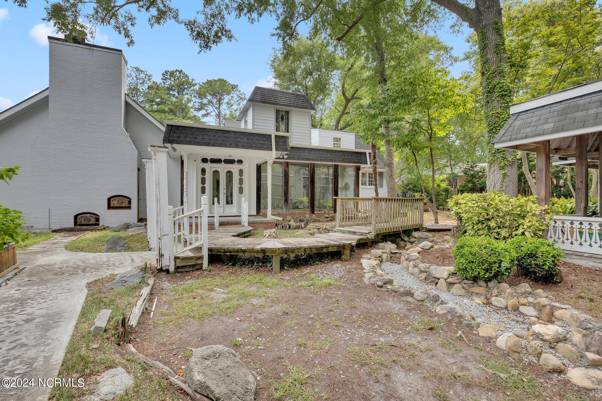 401 Brookview Drive Jacksonville, NC 28540 - Photo 33 of 39 401 brookview 34