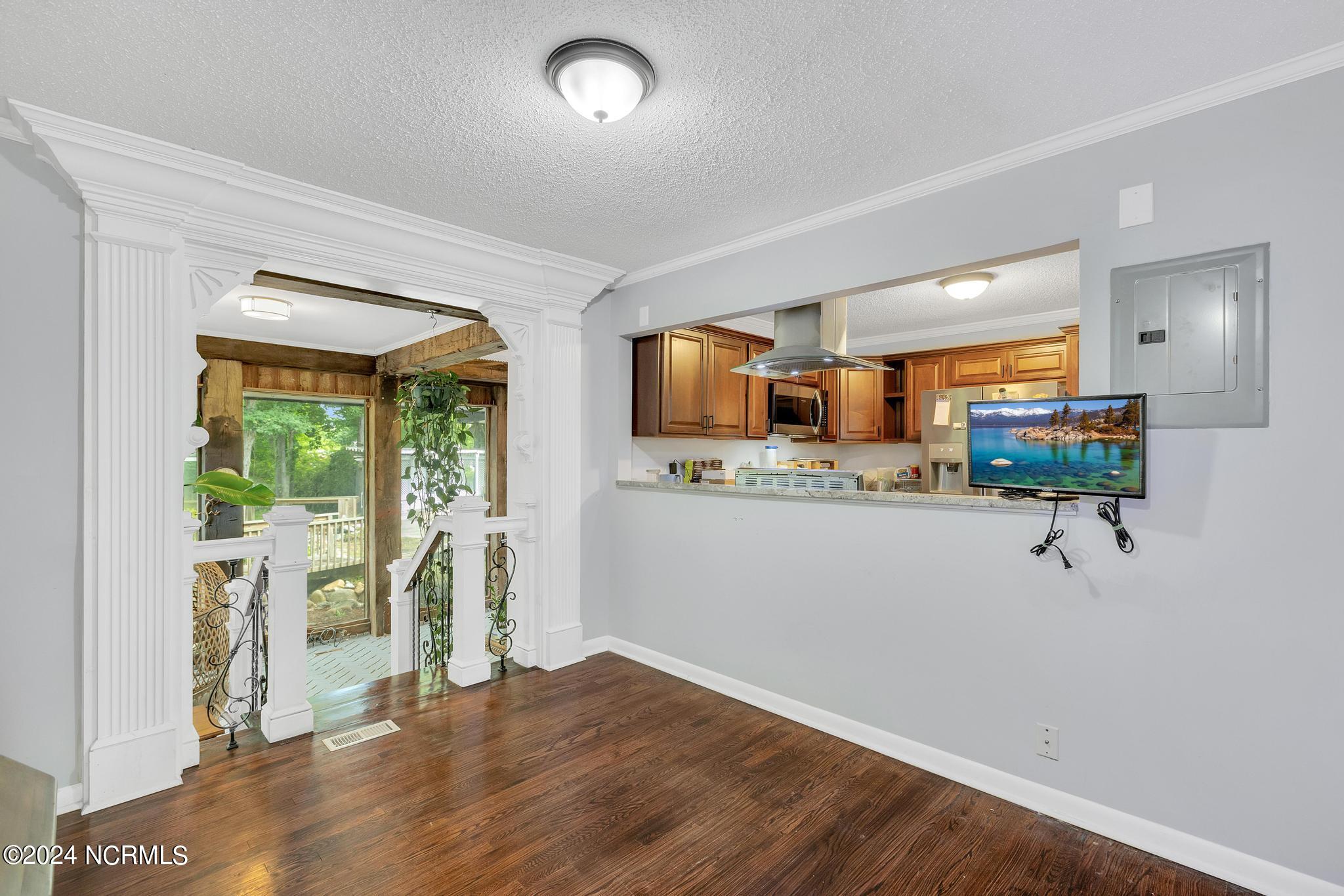 401 Brookview Drive Jacksonville, NC 28540 - Photo 8 of 39 401 brookview 19