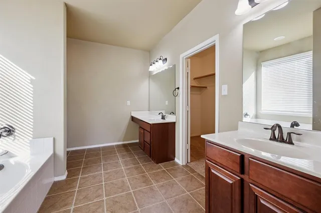 $2,825 | 2128 Valley Forge Trail, Fort Worth, TX 76177