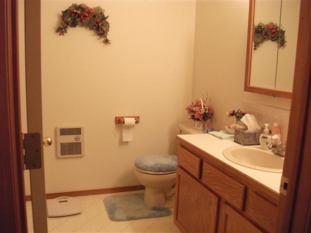 4465 Whittier Road Clayton, WA 99110 - Photo 12 of 16