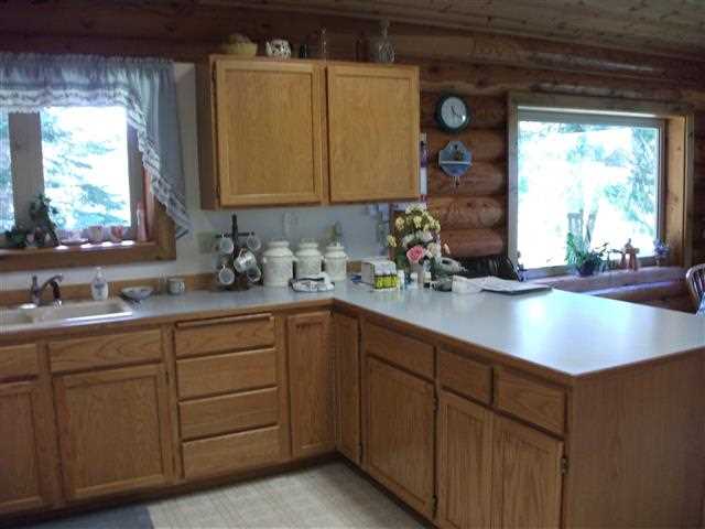 4465 Whittier Road Clayton, WA 99110 - Photo 9 of 16