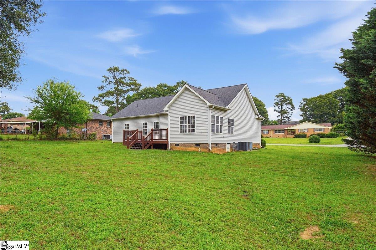 210 Loblolly Drive Anderson, SC 29625 - Photo 36 of 45