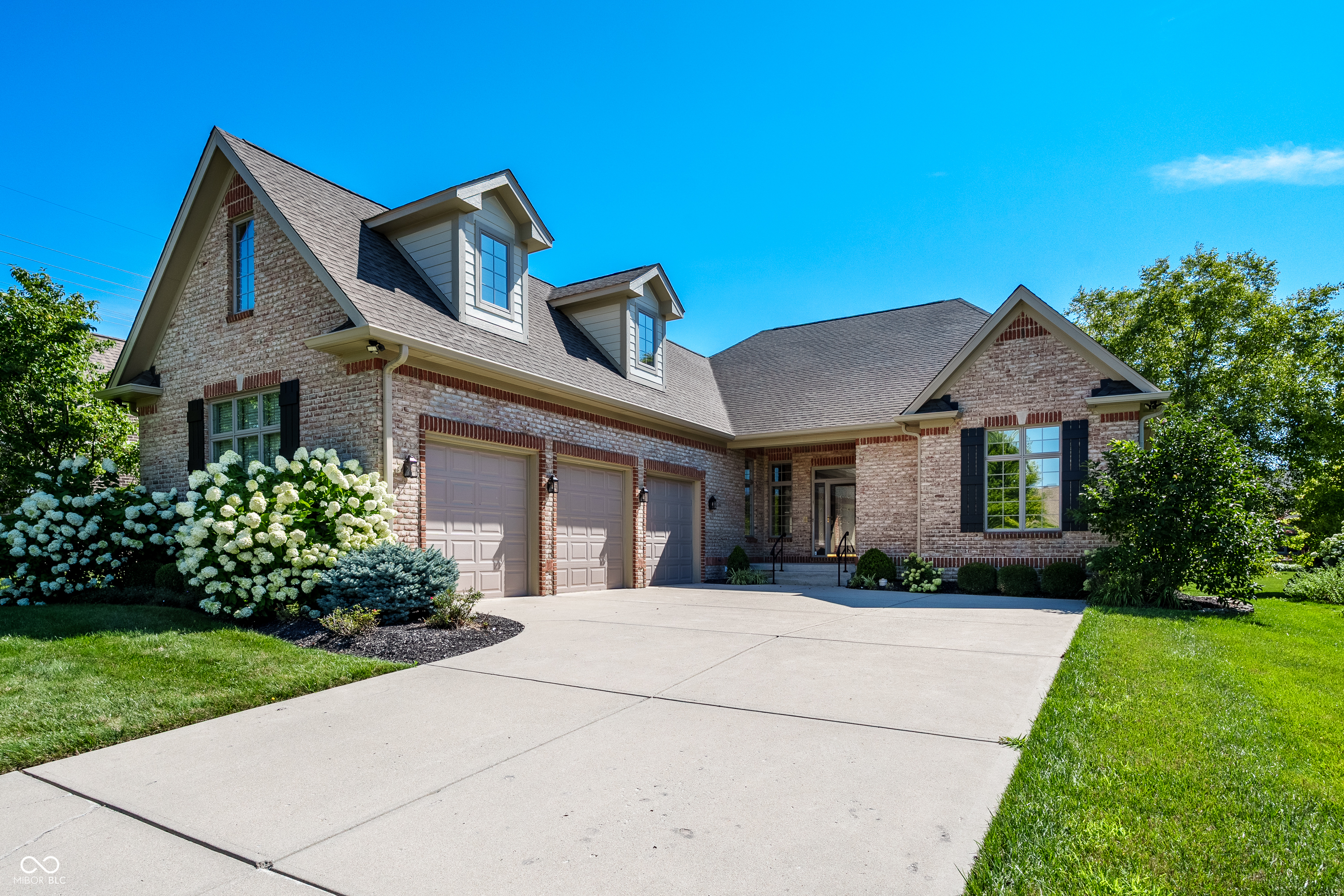 11561 Glen Ridge Circle Fishers, IN 46037 - Photo 1 of 49 Gallery Image 1