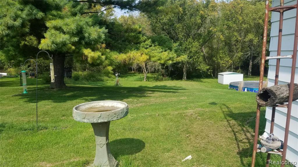10486 West Mt Morris Road Flushing, MI 48433 - Photo 4 of 43